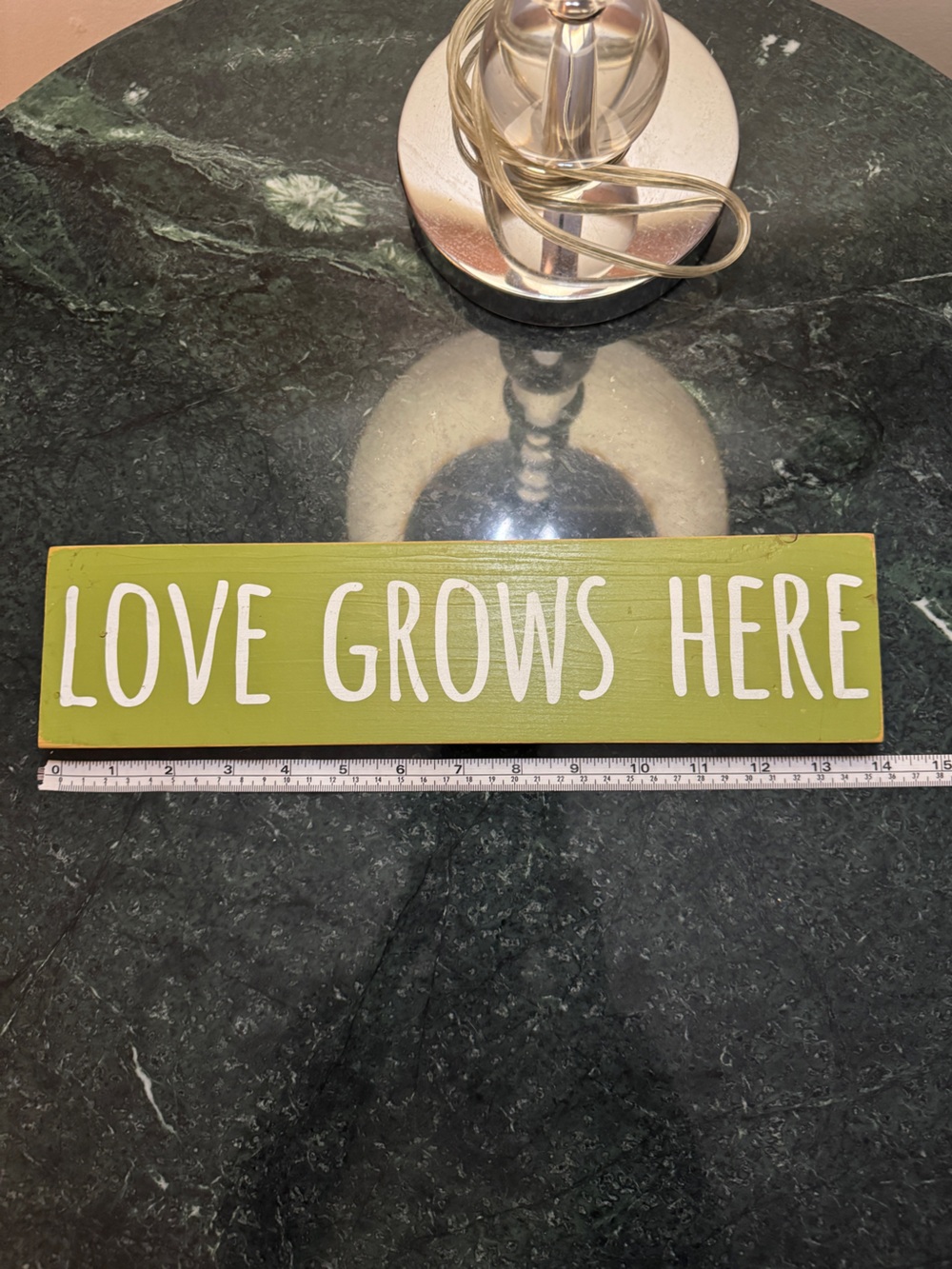 Etsy Shop 🌸🌷LOVE GROWS HERE Green garden 🪴 Sign
